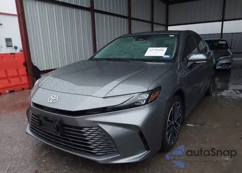 2025 Toyota Camry Xle из США, поврежденный, VIN 4T1DAACK9SU570832